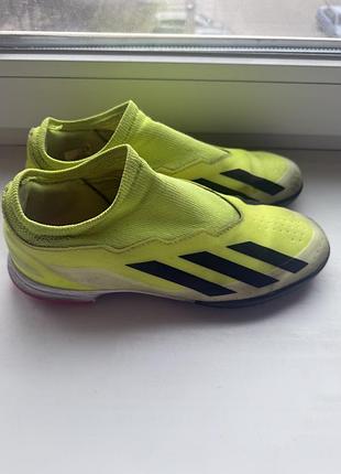 Бутси футбольні  сороконожки adidas орігінал 37 р 23.5 см
