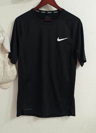 Мужская спортивная футболка nike pro dri-fit (tight fit).