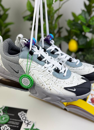 Air max 270 react x travis scott 3