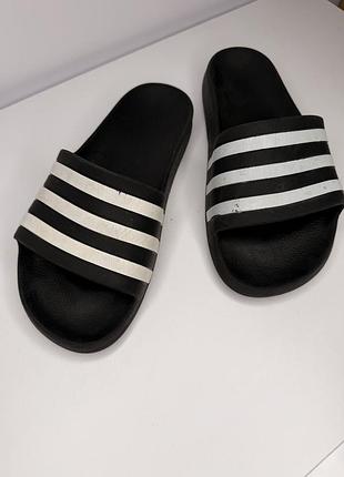Шльпанці adidas 34 p