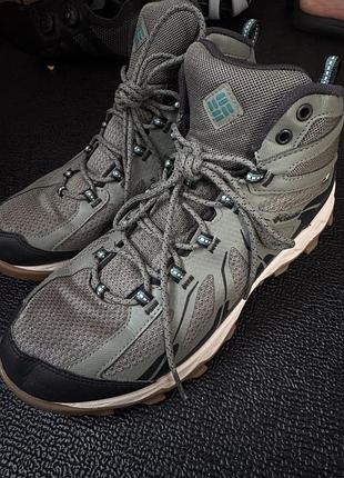 Columbia techlite outdry waterproof