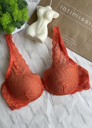 Бюстгальтер від італійського бренду intimissimi 75b