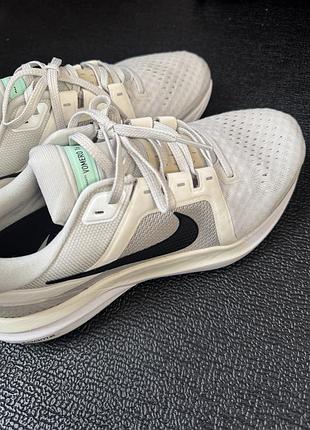 Nike air zoom vomero 16