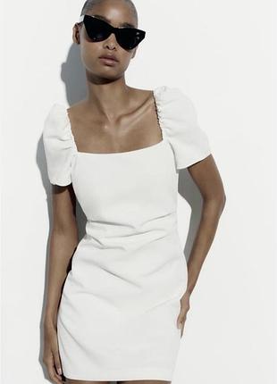 Коротка сукня з суміші льону та віскози zara