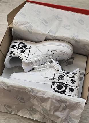 Nike air force 1 low, створені в межах колаборації з брендами supreme та comme des garçons shirt
