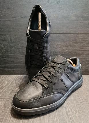 Кросівки geox 40- устілка 26,5 см