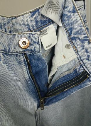 Крутые светлые джинсы мом h&m высокая посадка слоучи7 фото