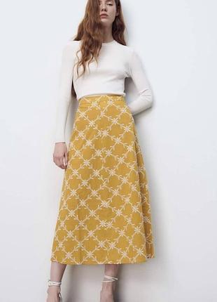 Zara жовта міді спідниця з вишивкою s