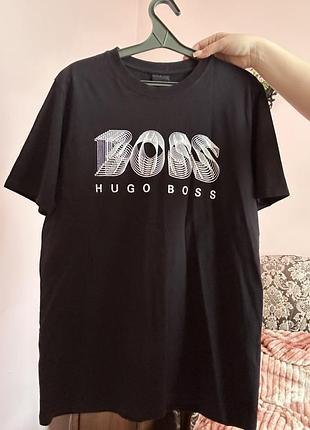 Чоловіча футболка hugo boss