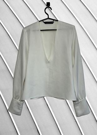 Женская белая блуза zara свободная блузка с v-образным вырезом элегантная блуза оригинал размер m l базовая белая рубашка легкая женская блуза zara белая