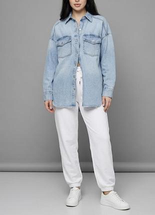 Джинсовая рубашка оверсайз zara