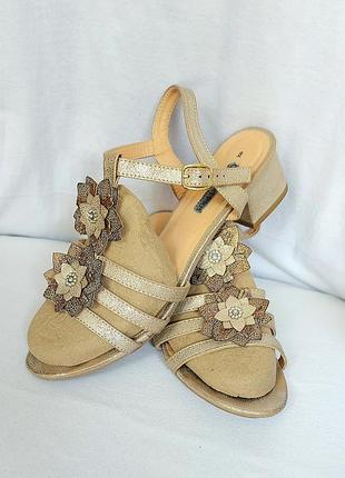 Женские босоножки comfort plus