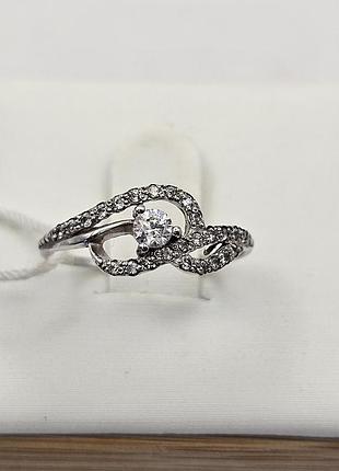 Кольцо серебряное с кубическим цирконием 15 0,9 г