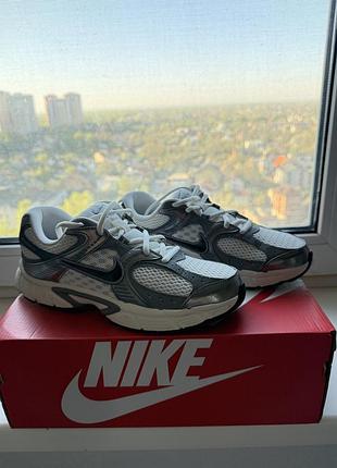 Оригінальні кроссівки nike v5 rnr phantom/pencil point/black