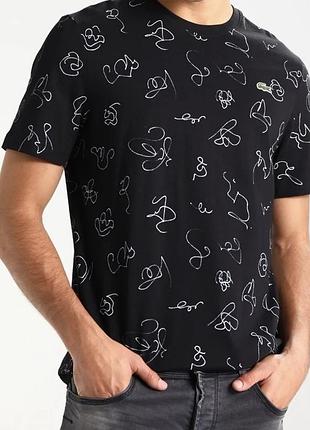 Шикарна футболка lacoste live