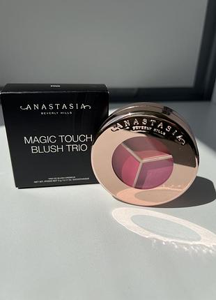 Anastasia beverly hills magic touch blush trio