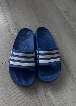 Тапочки adidas 2