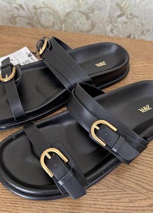 Щльопанці zara