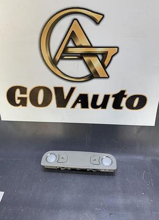 Плафон салону задній audi q7 05-15 4l0947111b