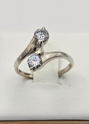 Кольцо серебряное с кубическим цирконием 15 1,64 г