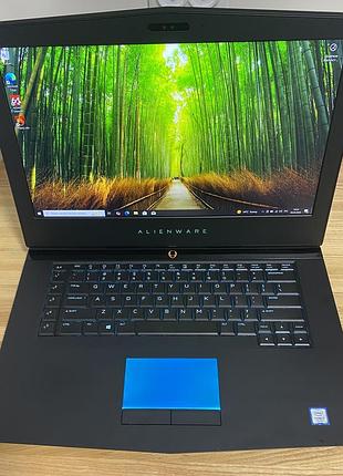 Ігровий ноутбук alienware 15 r3 | i7 | gtx 1080 max-q| 16 gb | nvme 512 + 1 tb hdd