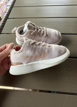 Дитячі кросівки nike