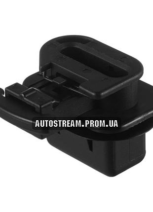 Кліпса, фіксатор кріплення сидіння салону honda accord, civic, crosstour, insight, legend, odyssey 82137sda003