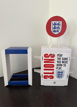 Numskull england gaming locker (ігрова шафка з символікою збірної англії).