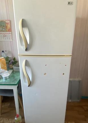 Продам холодильник lg, у користуванні з 2007 року