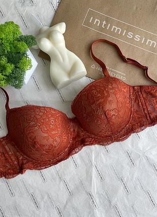 Бюстгальтер від італійського бренду intimissimi 85b