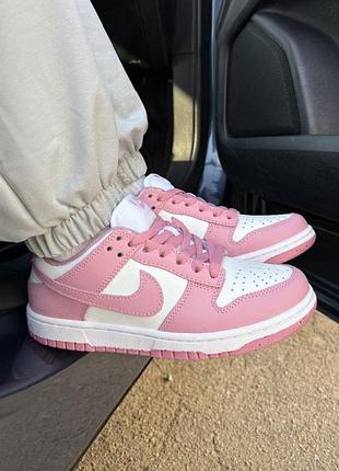 Кросівки nike dunk low white pink
