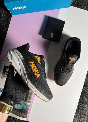 Женские кроссовки hoka challenger art 7 black grey orange