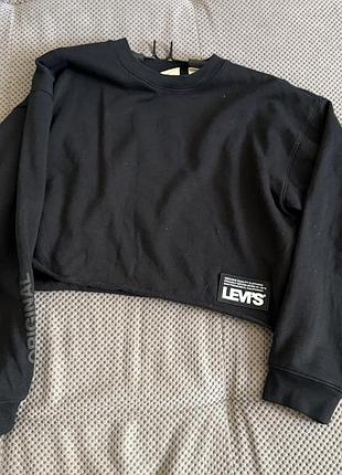 Продам укорочений світшот levi’s carla crew 🖤