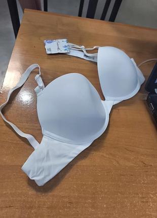 Надзвичайно зручна базова модель бюстика білий😇😇😇