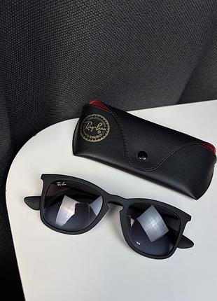 Оригінальні сонцезахисні окуляри ray ban rb4221 sunglasses in rubber black and grey gradient