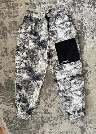Спортивные штаны zara-m