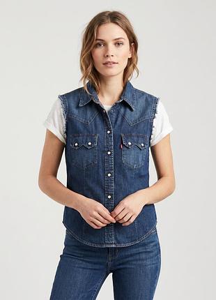Стильна джинсова жилетка levis на m-l