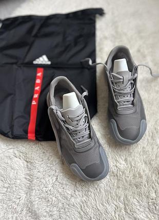 Adidas + prada luna rossa 21
