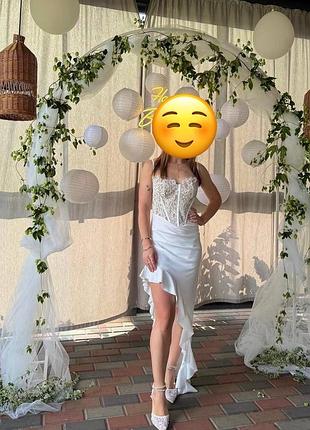 Сукня, святкова сукня