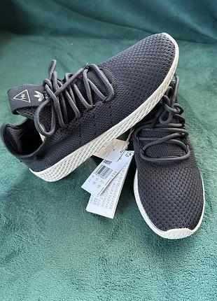 Кросівки adidas pharrell williams hu