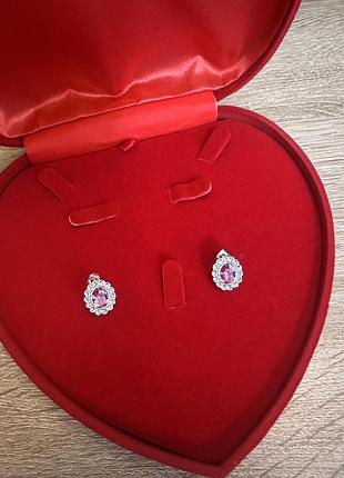 Сережки зі вставками swarovski