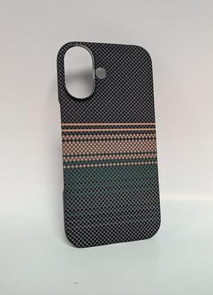 Чехол для iphone 16, pitaka style, magsafe, мягкий soft-touch, противоударный, карбон, серый