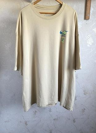 Оверсайз футболка nike t-shirt sportswear beige