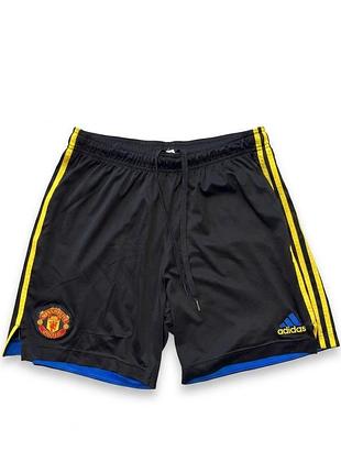 Спортивні шорти adidas x manchester united