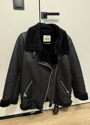 Жіноча дублянка zara