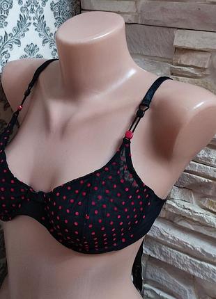 Acousma 💋💋фирменный бюстгальтер двойная сеточка*размер 80в*
