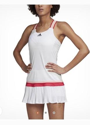 Мегакласне фірмове спортивне плаття adidas оригінал