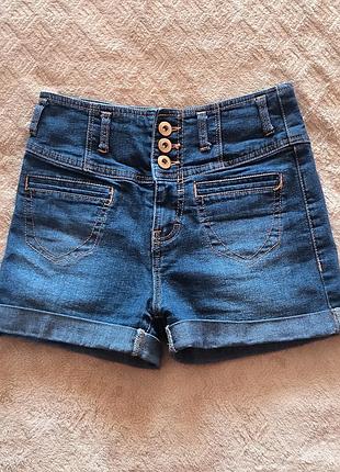Стильные джинсовые шорты с высокой посадкой, от бренда denim co.