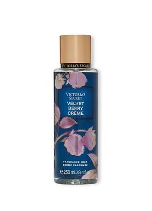 Парфумований зволожуючий спрей victorias secret velvet berry crème fragrance body mist.