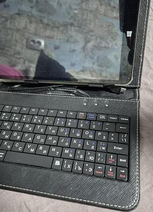 Планшет оnda dualos (windows 10 + android)размер 22.5 на 13.5 см, 10.1"

продам планшет в хорошем состоянии.